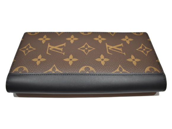 Louis Vuitton Handbags - Louis Vuitton Brazza Portefeuille Black Wallet Monogram Long